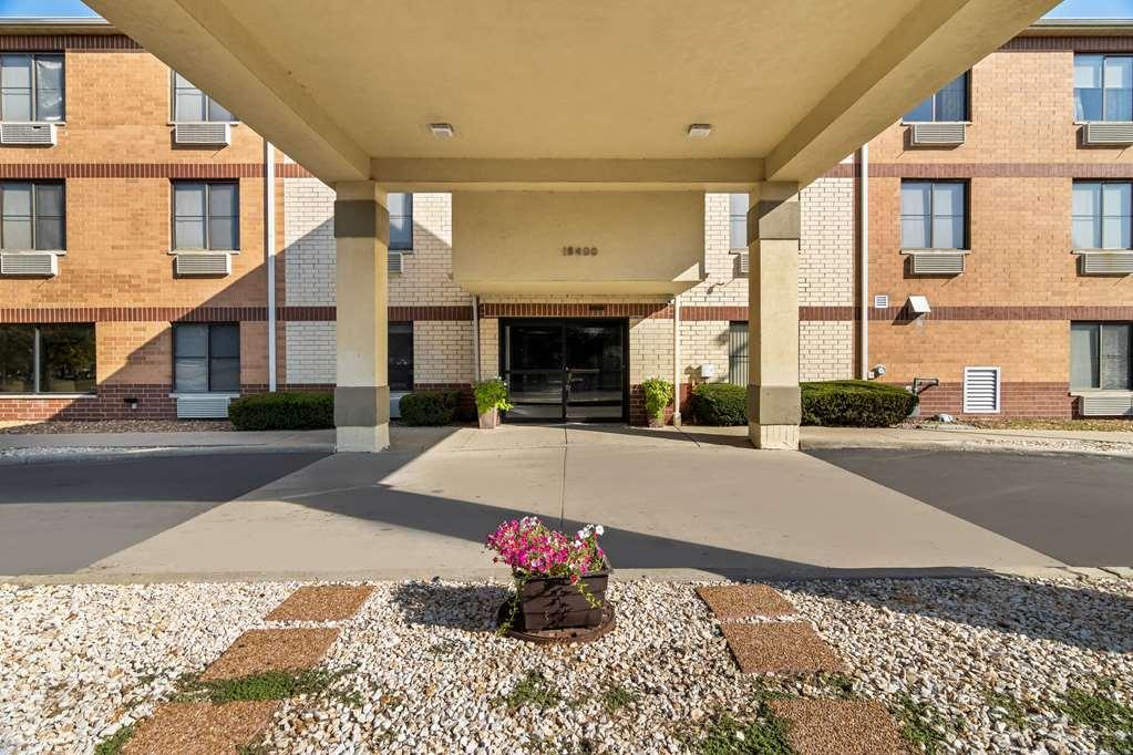 Comfort Inn & Suites Near Tinley Park Amphitheater Екстериор снимка