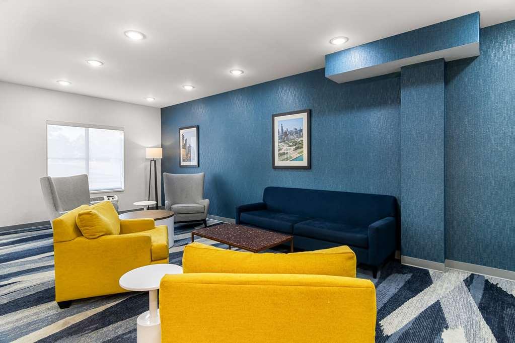 Comfort Inn & Suites Near Tinley Park Amphitheater Интериор снимка